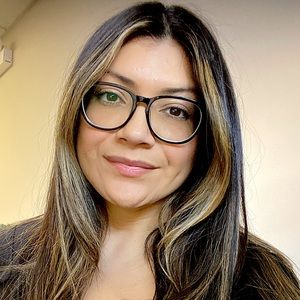 Meet your Posher, Maritza